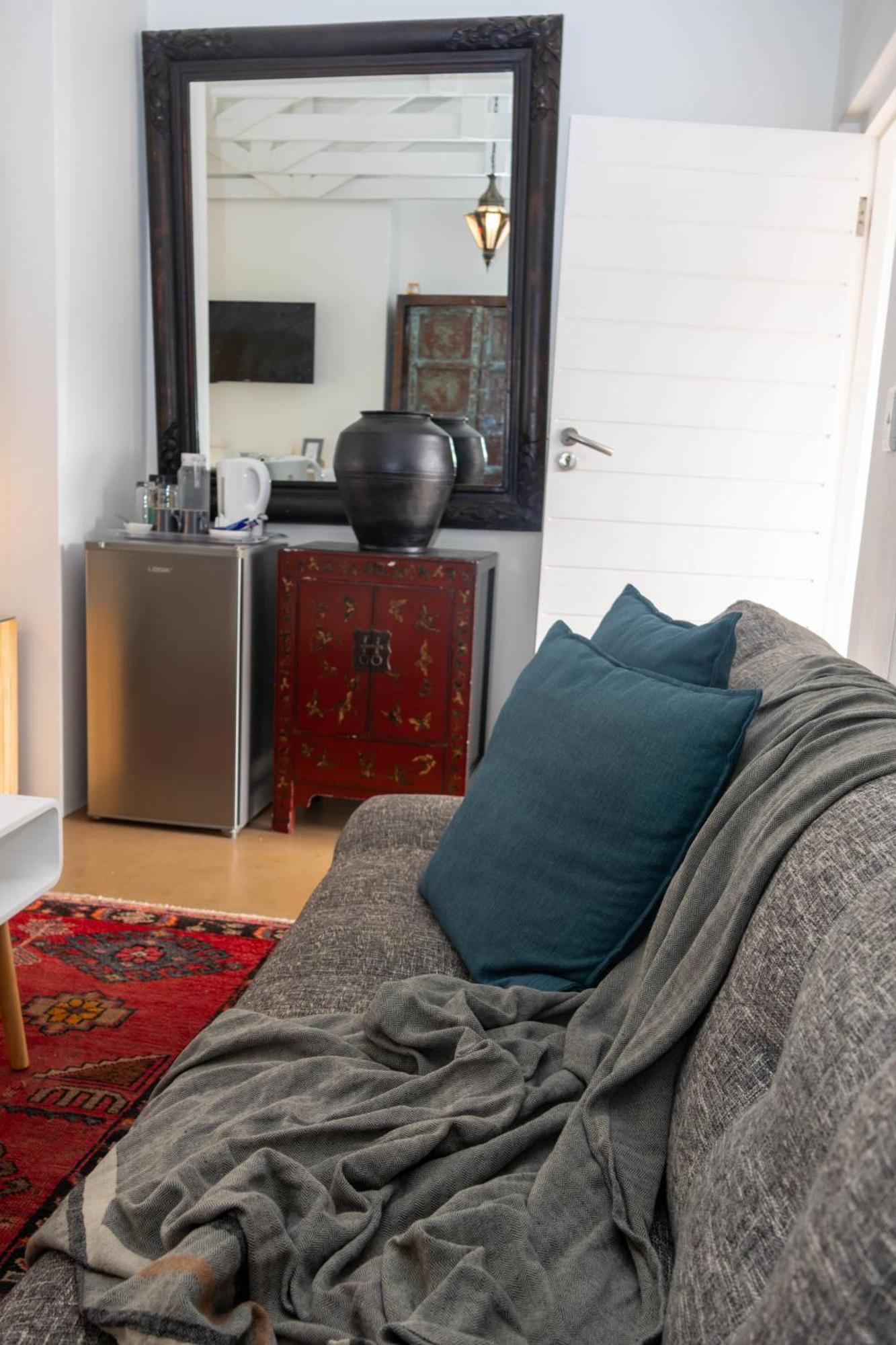 The Rez Guesthouse ولفس بي المظهر الخارجي الصورة